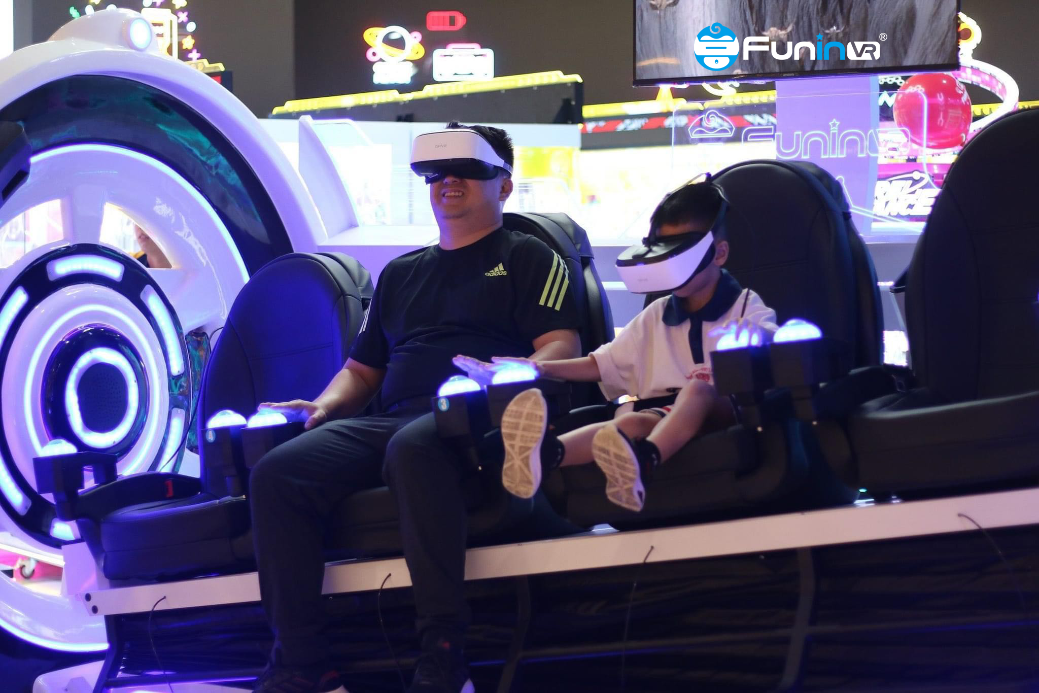 Experience an Exciting Virtual Reality Playground in Vietnam - Case - 2